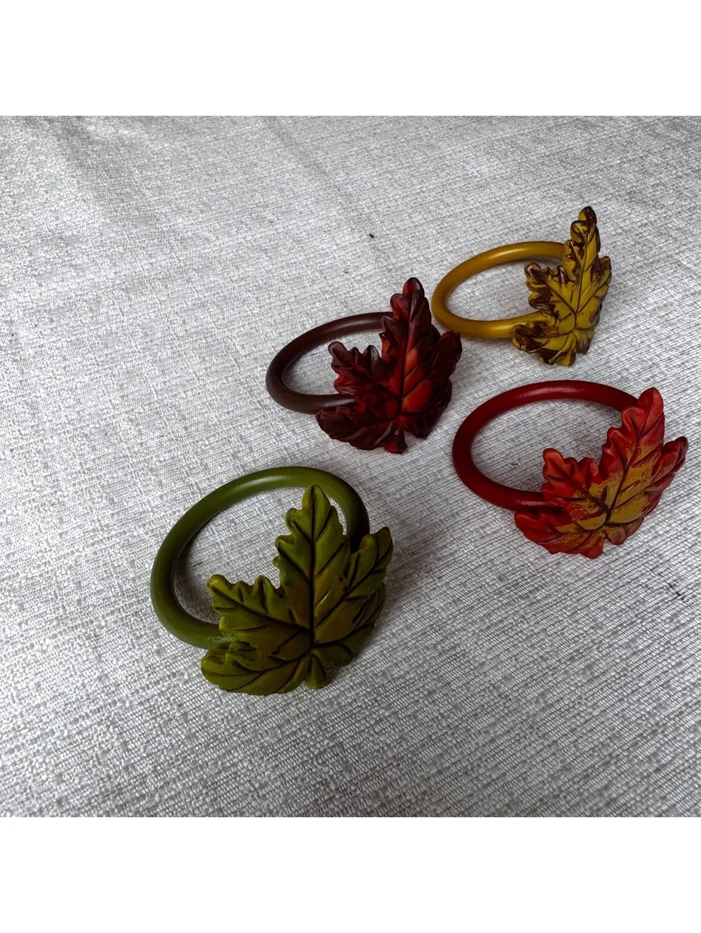 Vintage Napa Plum Maple Leaf Napkin Rings Set Of 4 Autumn Thanksgiving Table